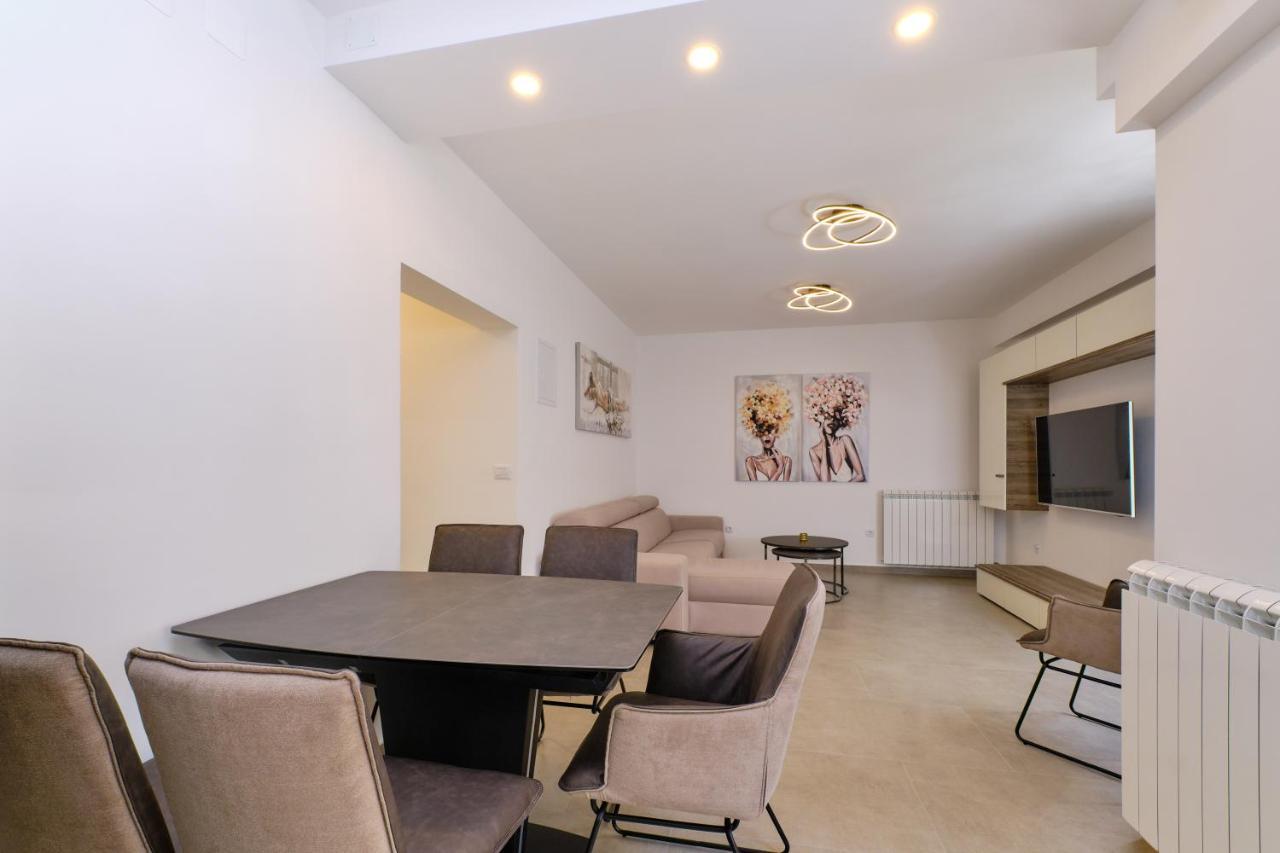Apartamento Leonida Mali Lošinj Exterior foto